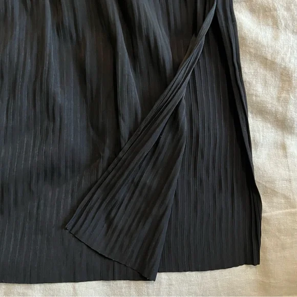 ❌SOLD❌ Aritzia Wilfred Black Celesse Midi Skirt - Picture 8 of 8
